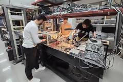 ΑΠΘ: ΣΟΥΠΕΡ ΦΩΤΟΝΙΚΟΣ ΕΠΕΞΕΡΓΑΣΤΗΣ ΤΝ ΚΑΝΕΙ ΠΑΓΚΟΣΜΙΟ ΡΕΚΟΡ ΙΣΧΥΟΣ 262 TOPS