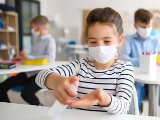 Φωτογραφία για Γρίπη: Αγωνία για την πτώση της θερμοκρασίας και το άνοιγμα των σχολείων – Πότε έρχεται το πικ και η ύφεση