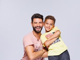 Φωτογραφία για Μπαμπά, σ’αγαπώ: Ο Βασίλης Μηλιώνης είναι ο «Μπαμπά-χάχας»!