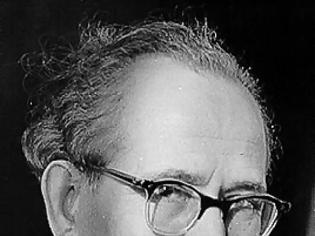 Φωτογραφία για Τιμήθηκε ο κορυφαίος Αχιλλέας Παπαπέτρου από το ΣΕΜΦΕ