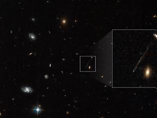 Φωτογραφία για Η πρώτη γιγάντια μαύρη τρύπα που επιβεβαιώνεται ότι «δραπέτευσε» από τον μητρικό της γαλαξία