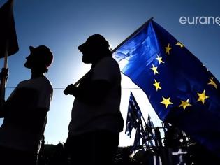 Φωτογραφία για Η ΕΕ ΕΝΟΠΟΙΕΙ ΤΗΝ ΑΓΟΡΑ ΤΩΝ ΤΗΛΕΠΙΚΟΙΝΩΝΙΩΝ ΚΑΙ ΓΙΑ ΕΛΛΑΔΑ ΜΕ ΤΟ Digital Networks Act