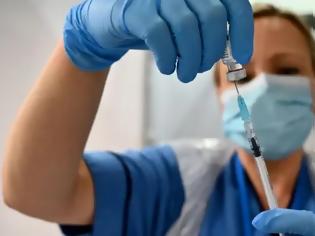 Φωτογραφία για Επιμένουν στα χαμηλά ποσοστά εμβολιασμών οι υγειονομικοί παρά τη μικρή αύξηση