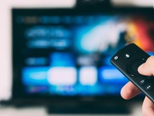 Φωτογραφία για Η πολιτική σύγκρουση πατέρα και γιου γίνεται σειρά στη νέα μίνι παραγωγή “Debate”