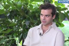 Γιάννης Τσουμαράκης: Τα bloopers στο «Έχω Παιδιά», η Γιόγκα και η συγκίνηση για την «Αστόρια»