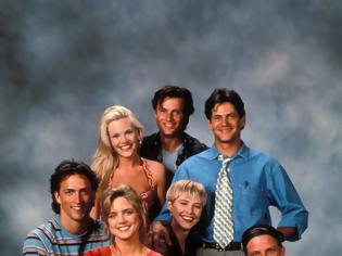 Φωτογραφία για H θρυλική σειρά «ΣTH ΛΕΩΦΟΡΟ ΤΟΥ ΜΕΛΡΟΟΥΖ» έρχεται στο MAK tv