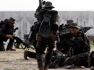 Φωτογραφία για Προς κλιμάκωση ο πόλεμος - 5.000 πεζοναύτες και αποβατικά πλοία στέλνει ο Τραμπ στη Μέση Ανατολή