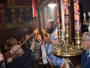 Φωτογραφία για ΜΠΑΜΠΙΝΗ IN: Ευχαριστήριο στον Απερχόμενο Ιερέα Αρχιμ. Νικόδημο Ζαβογιάννη