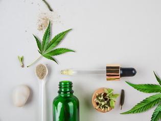 Φωτογραφία για Ελληνική Ιατρική Εταιρεία για τα Κανναβινοειδή: «Αυστηρό πλαίσιο ελέγχου, όχι καθολικές απαγορεύσεις»