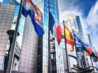 Φωτογραφία για Κομισιόν για Ελλάδα: Πρόοδος στην οικονομία, συστάσεις για την υγεία