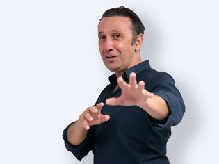 Φωτογραφία για «Σπιλιάδες»: Ο Ρένος Χαραλαμπίδης επιστρέφει στη μυθοπλασία με κομβικό ρόλο στη νέα σειρά του ΑΝΤ1