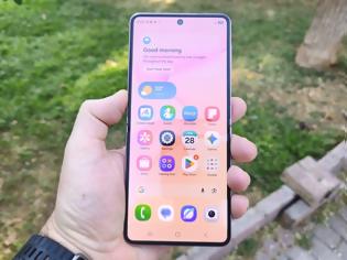 Φωτογραφία για ΤΟ ΜΕΓΕΘΟΣ ΜΕΤΡΑΕΙ ΣΤΑ SMARTPHONES ΓΙΑ ΕΛΛΗΝΕΣ ΚΑΙ ΕΥΡΩΠΑΙΟΥΣ ΤΕΛΙΚΑ