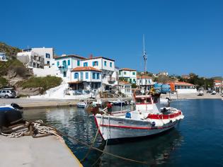 Φωτογραφία για Με Ιδιωτική Πρωτοβουλία το πρώτο φαρμακείο στον Άγιο Ευστράτιο