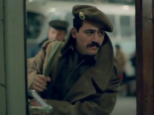 Φωτογραφία για Ο ΣΚΑΪ αποχαιρετά τον Νίκο Καλογερόπουλομε την ταινία «Λούφα και Παραλλαγή»