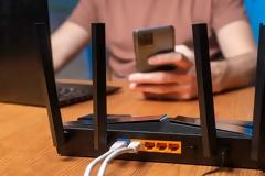 TO ROUTER ΣΟΥ ΑΠΑΙΤΕΙ ΑΣΦΑΛΕΙΑ ΚΑΙ ΔΕΙΤΕ ΠΩΣ ΘΑ ΤΗΝ ΕΞΑΣΦΑΛΙΣΕΤΕ