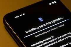 ΜΗΝ ΡΙΣΚΑΡΕΙΣ ΤΟ ΚΙΝΗΤΟ ΣΟΥ ΧΩΡΙΣ UPDATES ΣΕ APPS ΚΑΙ ΛΕΙΤΥΟΡΓΙΚΟ