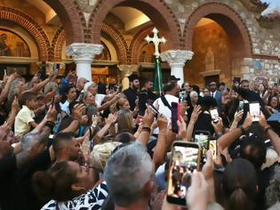 Φωτογραφία για Γιώργος Μαζωνάκης: Η Νίκαια τον αποχαιρετά – Σήμερα το τελευταίο αντίο στον αγαπημένο τραγουδιστή