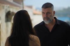 «ΔΥΟ ΜΑΥΡΑ ΠΟΥΚΑΜΙΣΑ»: Τι θα δούμε στο πρώτο διπλό επεισόδιο