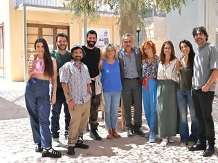 Φωτογραφία για «Κουτσουπιές»: Στα γυρίσματα της νέας καθημερινής κωμωδίας της ΕΡΤ