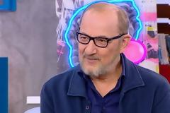 Στέλιος Μάινας: «Την καριέρα που έχω κάνει την οφείλω στους συναδέλφους μου» – Η προσωρινότητα της επιτυχίας και η αποχή από τη δουλειά