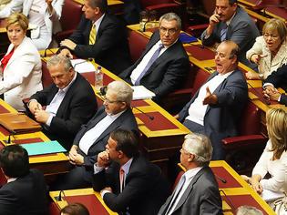 Φωτογραφία για VIDEO: Λογομαχία Χαϊκάλη - Ταμήλου μέσα στη Βουλή!