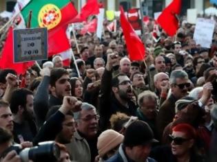 Φωτογραφία για Μικρότερη του αναμενόμενου η ύφεση στην Πορτογαλία