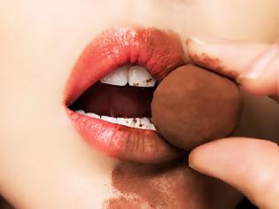 Φωτογραφία για Δοκιμαστής σοκολάτας παραιτείται λόγω υγείας!!!!