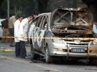 Φωτογραφία για Στόχος βομβιστικής επίθεσης ο υπουργός Παιδείας στο Αφγανιστάν