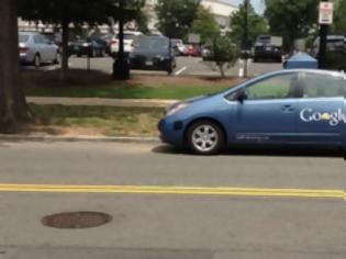 Φωτογραφία για Η αστυνομία σταμάτησε το όχημα της Google (που κινείται χωρίς οδηγό)