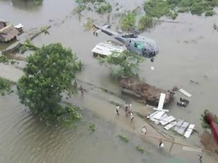 Φωτογραφία για Ινδία: 109 νεκροί από τις πλημμύρες