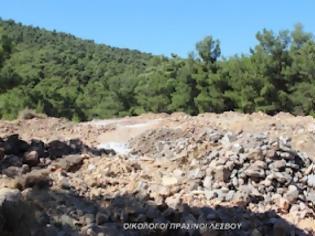 Φωτογραφία για Τόνοι μπάζων και μπετονιέρες αδειάζουν στο δάσος των Βασιλικών της Λέσβου