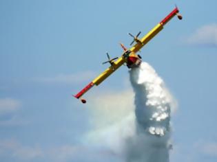 Φωτογραφία για Πυρκαγιές: εκτός λειτουργίας τα μισά αεροσκάφη
