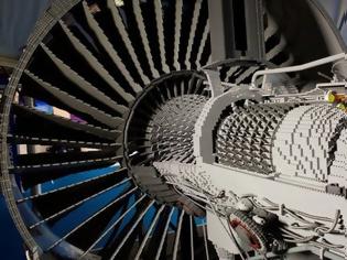 Φωτογραφία για Ο πρώτος κινητήρας αεροσκάφους φτιαγμένος από Lego