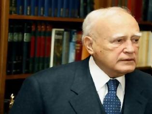 Φωτογραφία για Κ. Παπούλιας: Η Δημοκρατία μας αντιμετωπίζει τον κίνδυνο του φασισμού