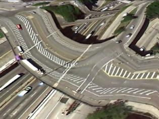 Φωτογραφία για «Σουρεαλιστικές» γέφυρες από το Google Earth!