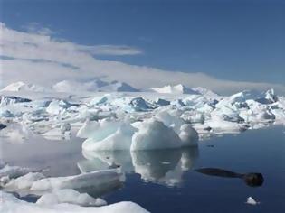 Φωτογραφία για Με πρωτοφανή ταχύτητα λιώνουν οι πάγοι στη Γροιλανδία