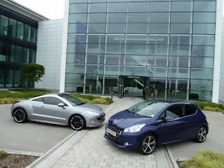 Φωτογραφία για Υποβάθμισε την Peugeot Citroen η Moody's