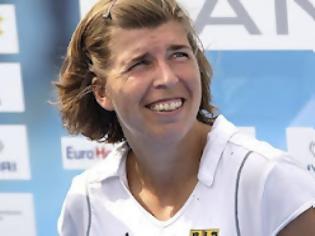 Φωτογραφία για Προκλητική δήλωση γερμανίδας αθλήτριας:Γέμησε ξυπόλητους Έλληνες το Ολυμπιακό χωριό! (το είπε;)