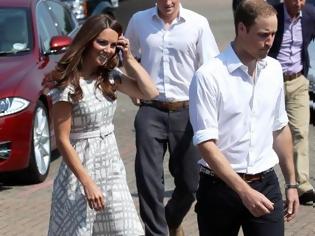 Φωτογραφία για Kate Middleton: Είναι σικ, χωρίς να ξοδεύεται - Δείτε φωτό