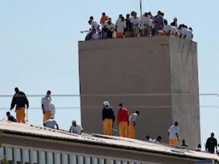 Φωτογραφία για Αιματηρή εξέγερση σε φυλακή της Βενεζουέλας