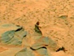 Φωτογραφία για ΔΕΙΤΕ: Εντοπίστηκε γυναικεία μορφή στον Άρη