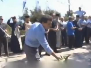 Φωτογραφία για VIDEO: Ο Δήμαρχος Κορίνθου καταγγέλλει ότι τον έδειρε βουλευτής της Χρυσής Αυγής