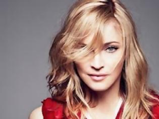 Φωτογραφία για Η σοκαριστική φωτογραφία της Madonna που ανέβασε ο Γεωργαντάς στο twitter