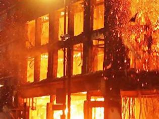 Φωτογραφία για Τρία παιδιά κάηκαν ζωντανά από φωτιά σε διαμέρισμα στη Γερμανία - Ενδείξεις για εμπρησμό