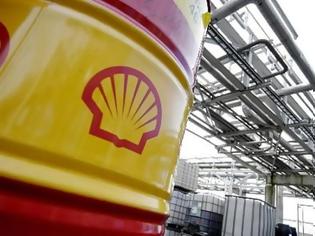 Φωτογραφία για Γιατί η Shell βγάζει εκτός ευρωζώνης τα λεφτά της σε δολάρια;