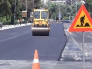 Φωτογραφία για ΑΠΙΣΤΕΥΤΕΣ ΦΩΤΟ: Δείτε τι έκανε το συνεργείο ασφαλτόστρωσης σε κεντρικό δρόμο του Δήμου Θερμαϊκού!