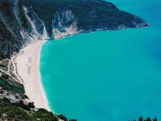 Φωτογραφία για ΔΕΙΤΕ: Οι 10 καλύτερες παραλίες της Ελλάδας