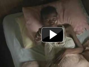 Φωτογραφία για ΣΥΓΚΛΟΝΙΣΤΙΚΟ VIDEO: Mεταμόρφωση γυναίκας με AIDS μέσα σε 90 ημέρες