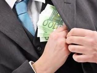 Φωτογραφία για Συνελήφθησαν δύο άτομα για εκβίαση ιδιοκτήτη ιδιωτικής επιχείρησης στα Χανιά