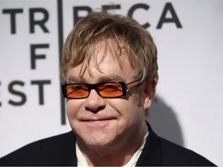 Φωτογραφία για Γιατί έλειπε ο Elton John από τους Ολυμπιακούς;